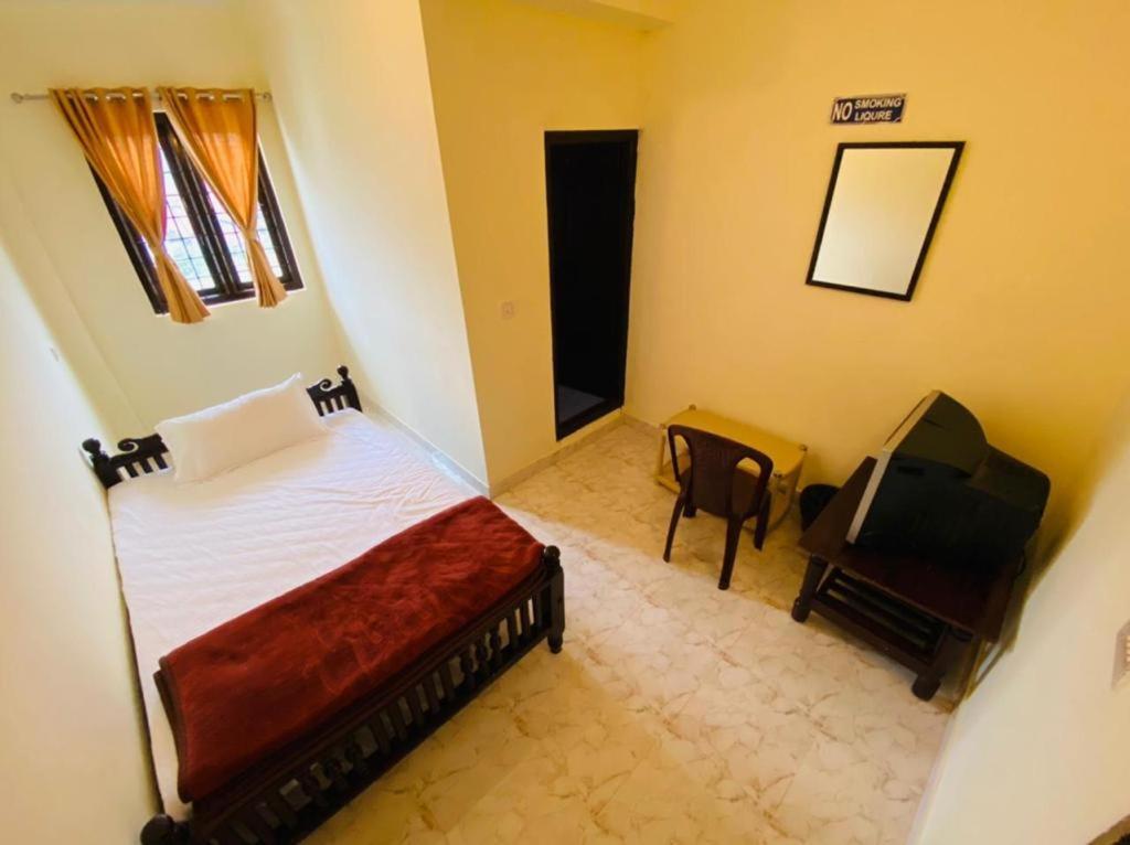 Bob Lesiure Hotel Ооти Екстериор снимка