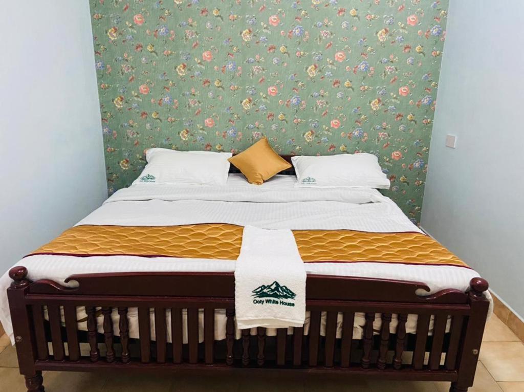 Bob Lesiure Hotel Ооти Екстериор снимка
